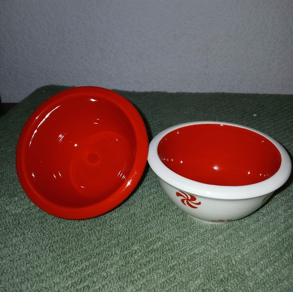 Peppermint bowls - Picture 2 of 3
